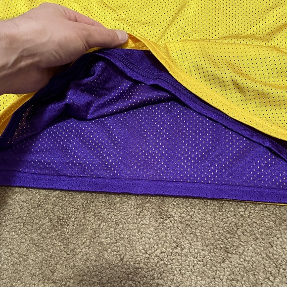 MINT ADIDAS REVERSIBLE MESH JERSEY TANK TOP LA LAKERS OR VIKINGS YELLOW & PURPLE - Picture 4 of 12